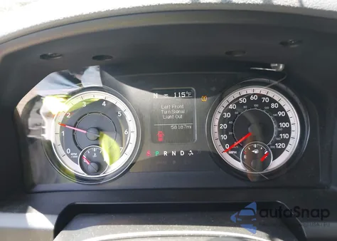 2020 Ram 1500 Classic Warlock 4X4 6'4 Box из США, поврежденный, VIN 1C6RR7GGXLS146785